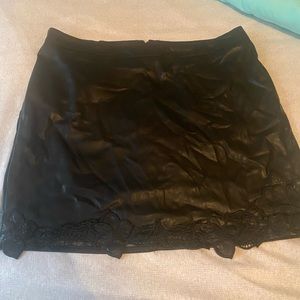 Women’s Faux leather skirt